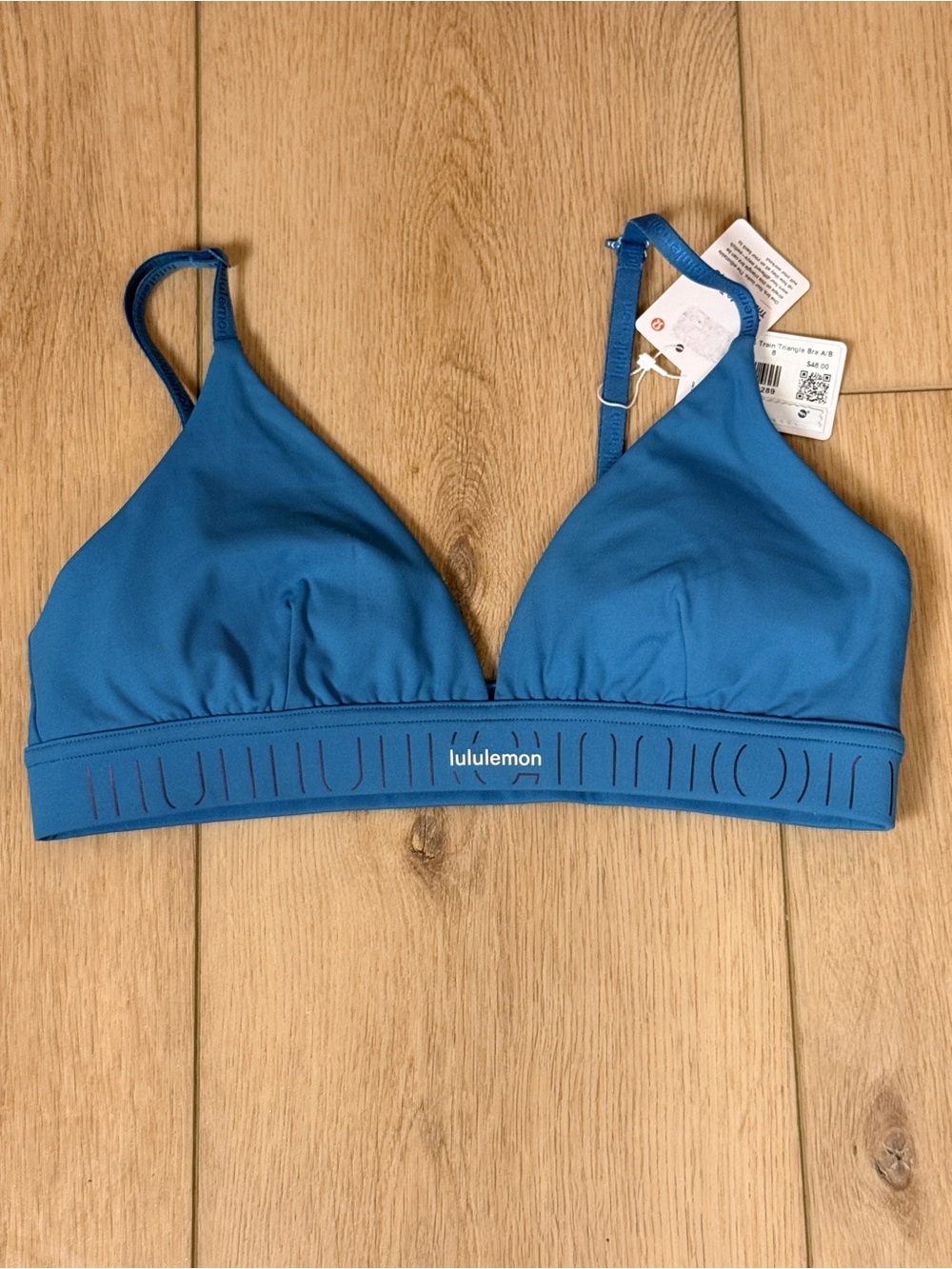 #337 NWT Lululemon License to Train Triangle Bra Marlin Blue Size 8
